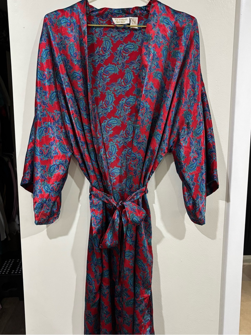 Victoria's Secret Satin Paisley Robe in Red & Teal